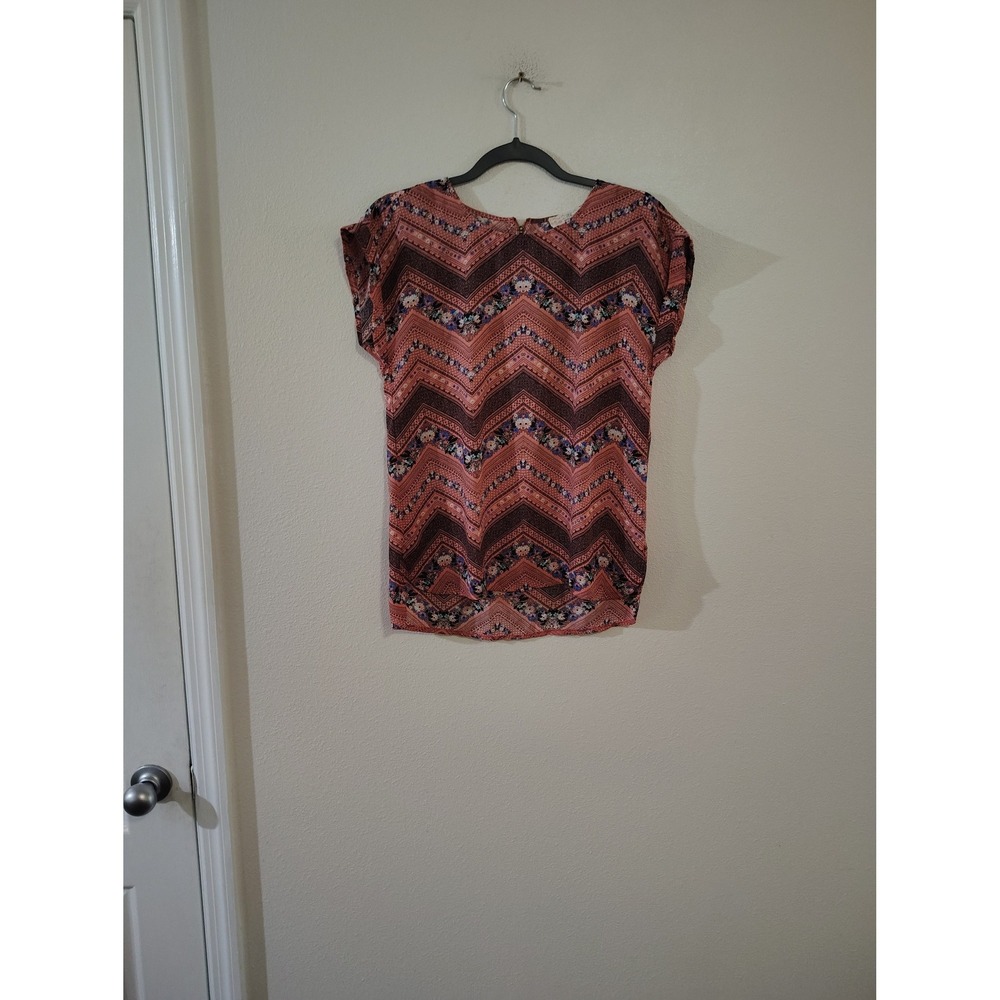 Pink Republic Womens XS Coral Pink Chevron Floral Boho Back Zip High Low Blouse